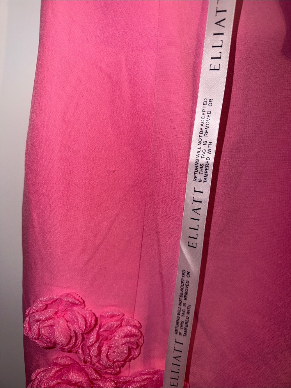 Elliatt Pink Mini Dress with Floral Appliqués- NWT - Picture 3 of 5